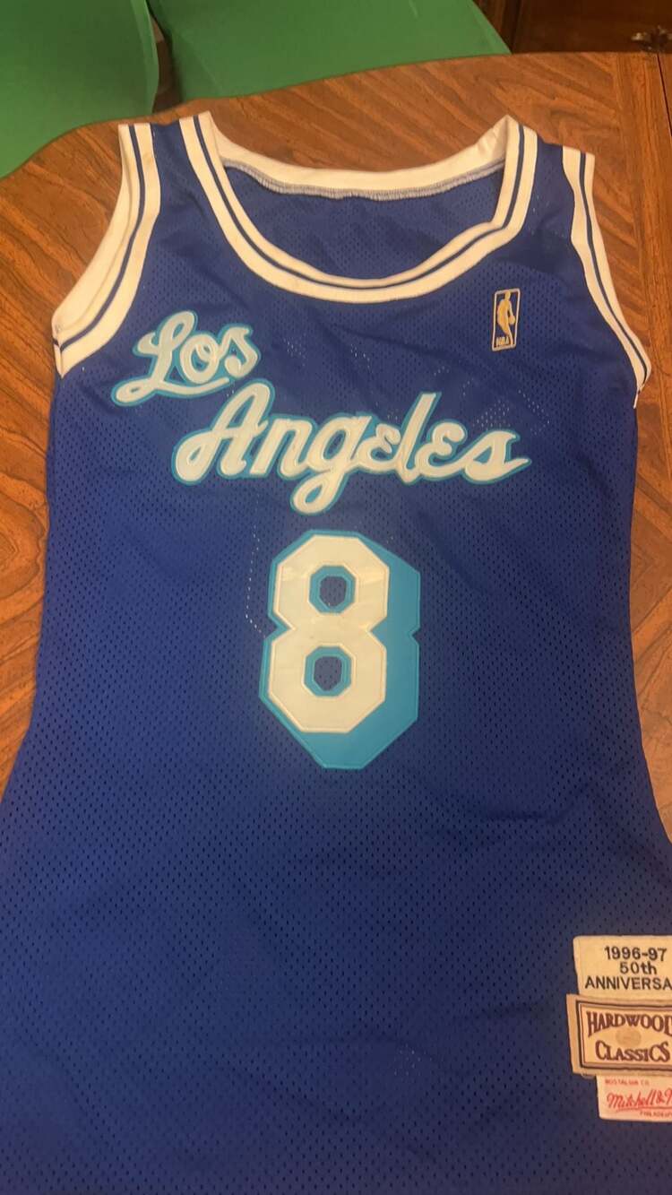 Mitchell & Ness 96-97 LA Lakers Kobe Bryant #8 Blue Stitched Logo Jersey Large
